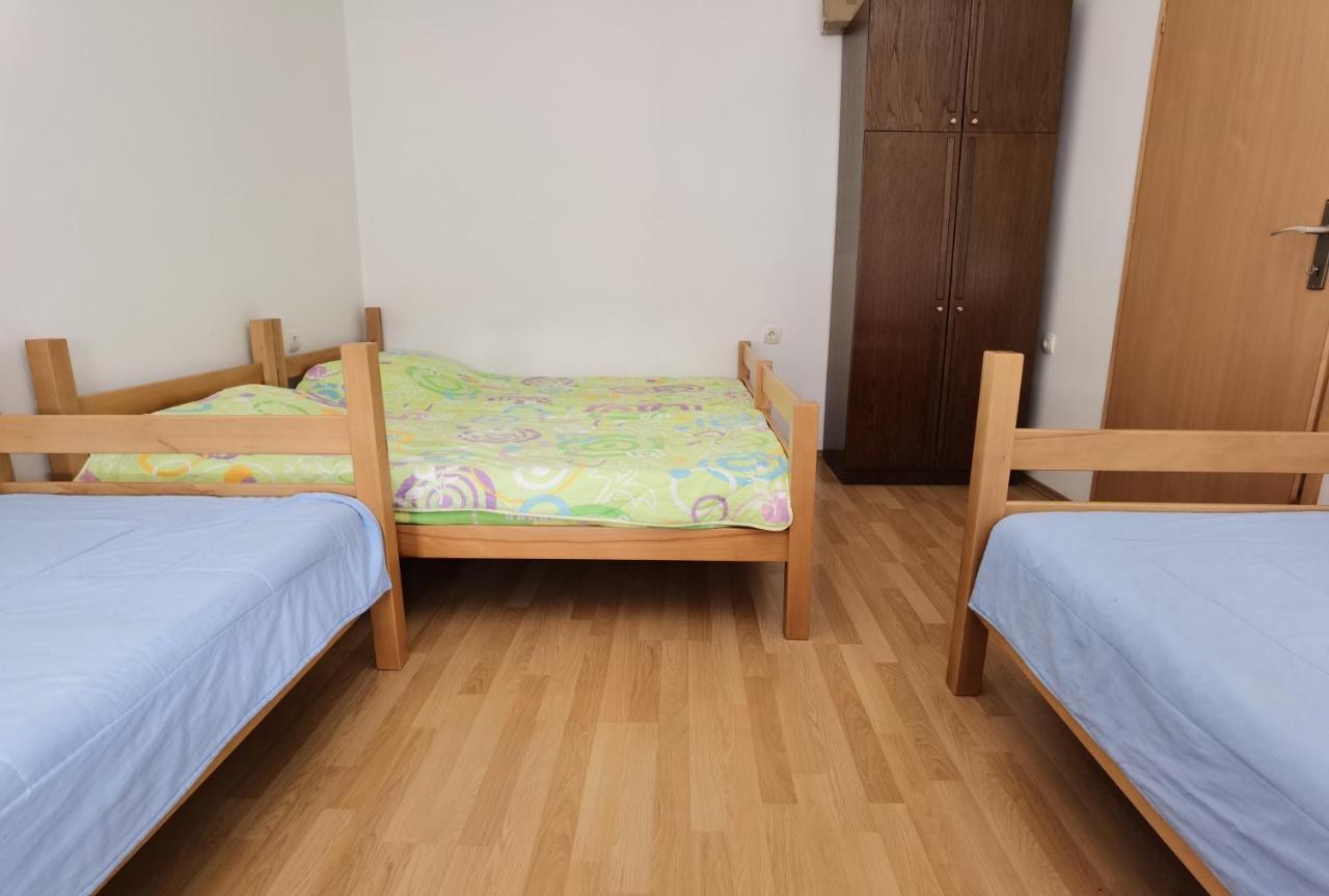 Nikolic Apartmani Бар Экстерьер фото